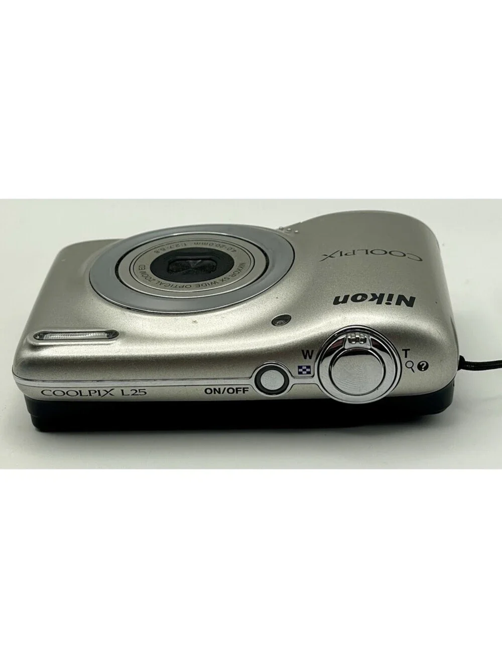 Nikon Coolpix L25 Digital Camera Silver 10.1MP 5x Zoom Tested Working w Strap